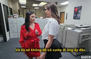 Lỗ hổng trên tường - suzu honjo